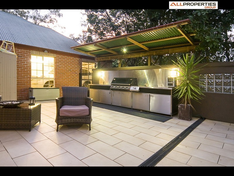30 The Chase, Forestdale QLD 4118