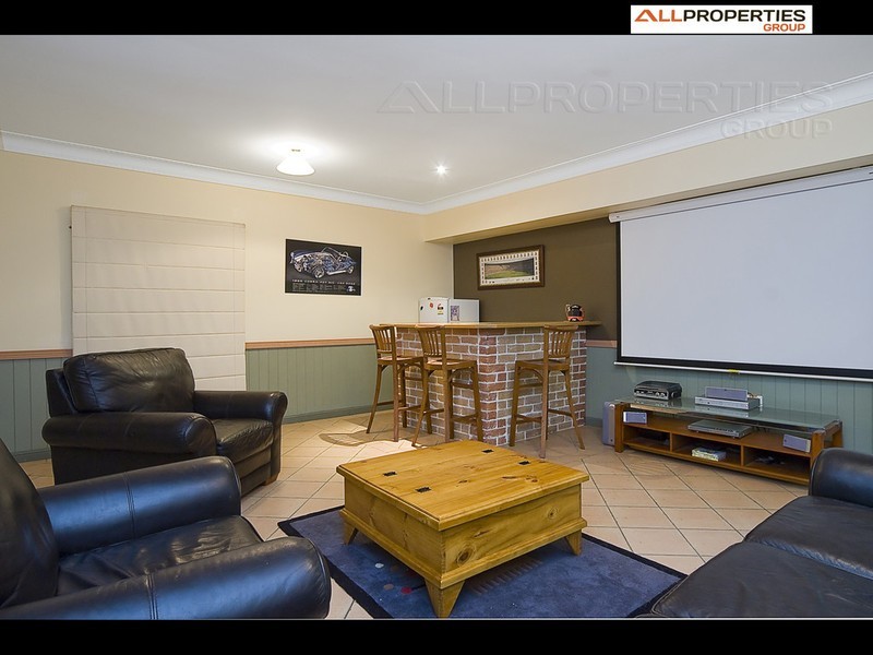 30 The Chase, Forestdale QLD 4118
