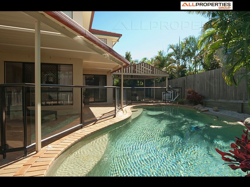 6 Santa Cruz Place, Forest Lake QLD 4078