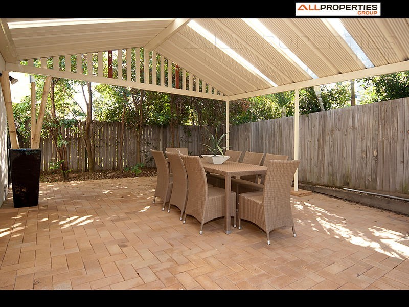 6 Santa Cruz Place, Forest Lake QLD 4078