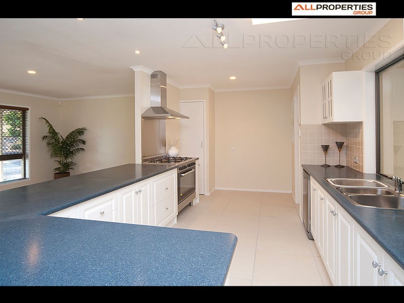 246 Forestdale Drv, Forestdale QLD 4118