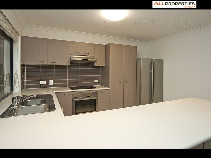 43 Weir Cl, Berrinba QLD 4117