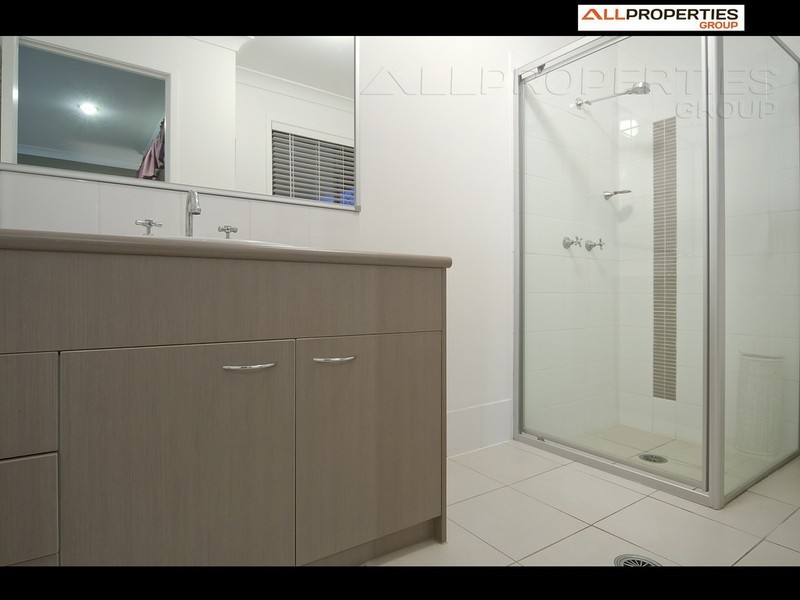 43 Weir Cl, Berrinba QLD 4117
