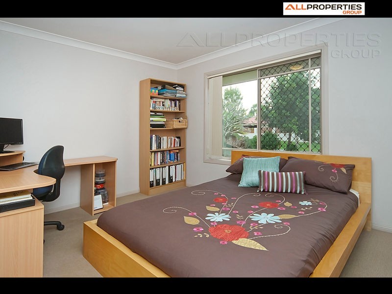 42 Talisker Place, Parkinson QLD 4115