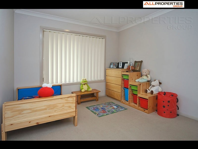 42 Talisker Place, Parkinson QLD 4115