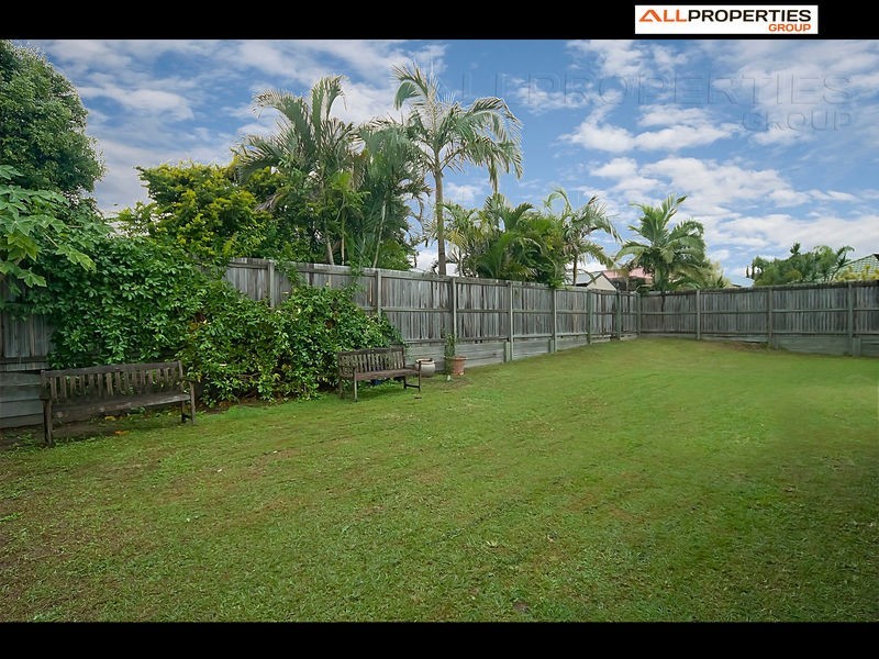 42 Talisker Place, Parkinson QLD 4115
