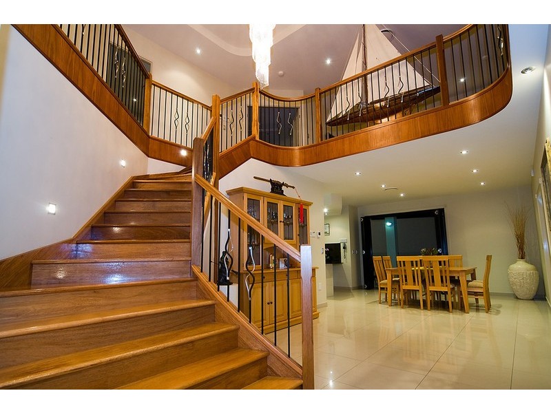103 The Parkway, Stretton QLD 4116