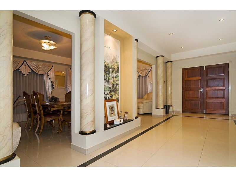103 The Parkway, Stretton QLD 4116