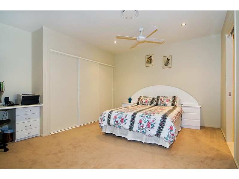 103 The Parkway, Stretton QLD 4116