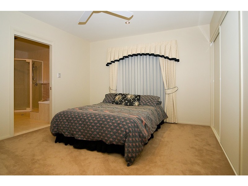 103 The Parkway, Stretton QLD 4116