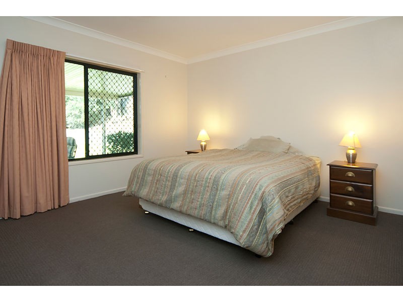 21 Ashton Way, Forest Lake QLD 4078