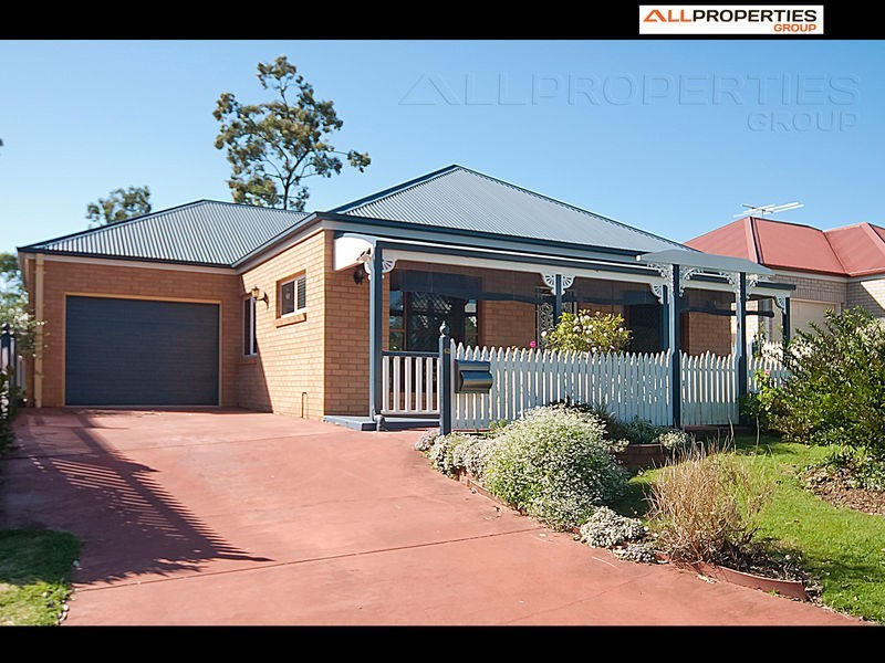 43 Booloumba Crescent, Forest Lake QLD 4078