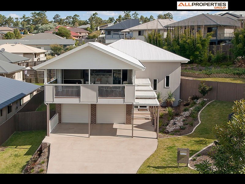 25 Lakes Entrance Drive, Springfield Lakes QLD 4300