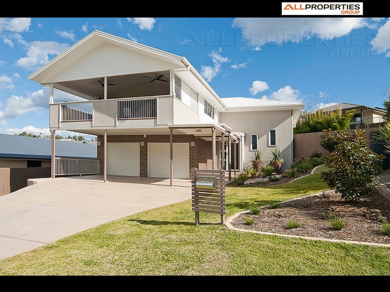 25 Lakes Entrance Drive, Springfield Lakes QLD 4300