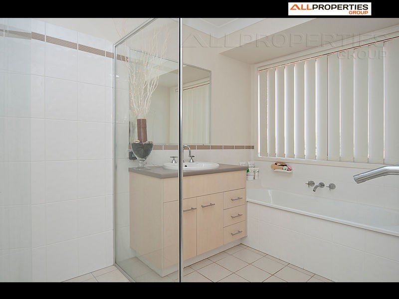 2 Manassa Street, Upper Coomera QLD 4209