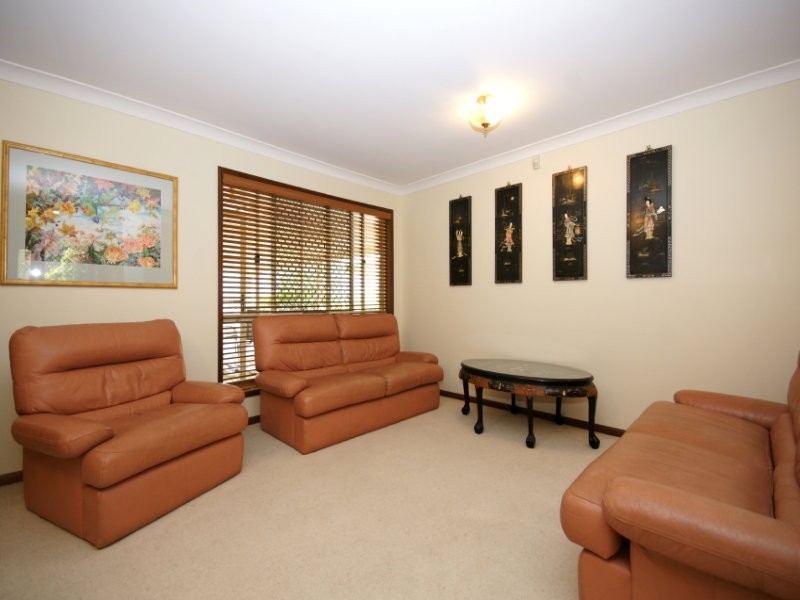 13 Seabrook Crescent, Forest Lake QLD 4078