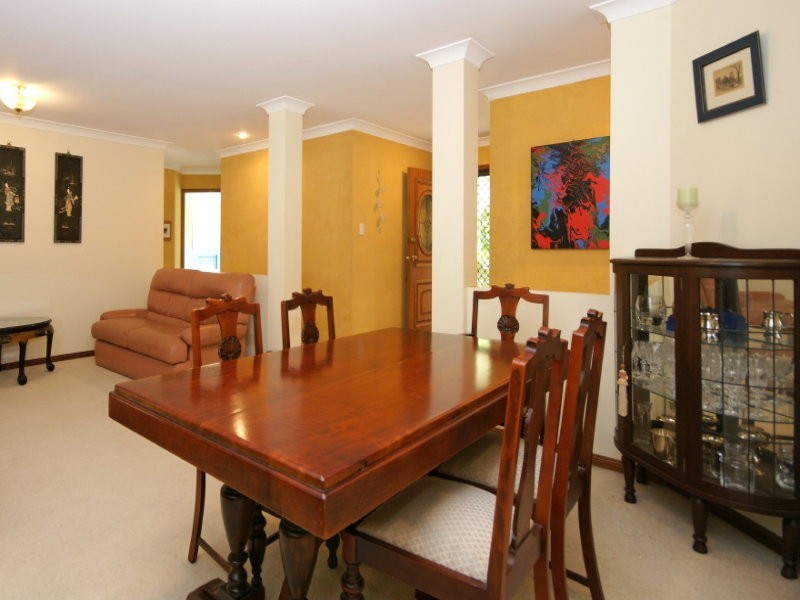 13 Seabrook Crescent, Forest Lake QLD 4078