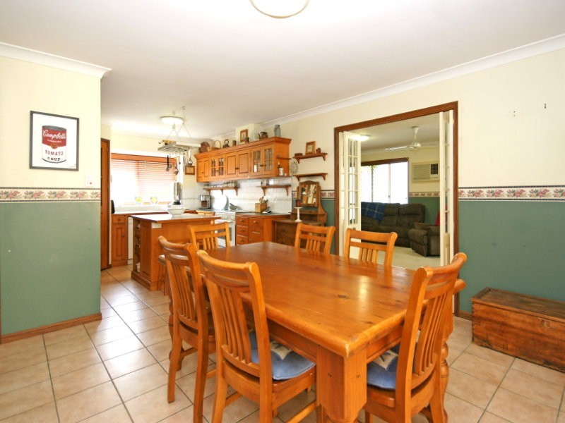 13 Seabrook Crescent, Forest Lake QLD 4078