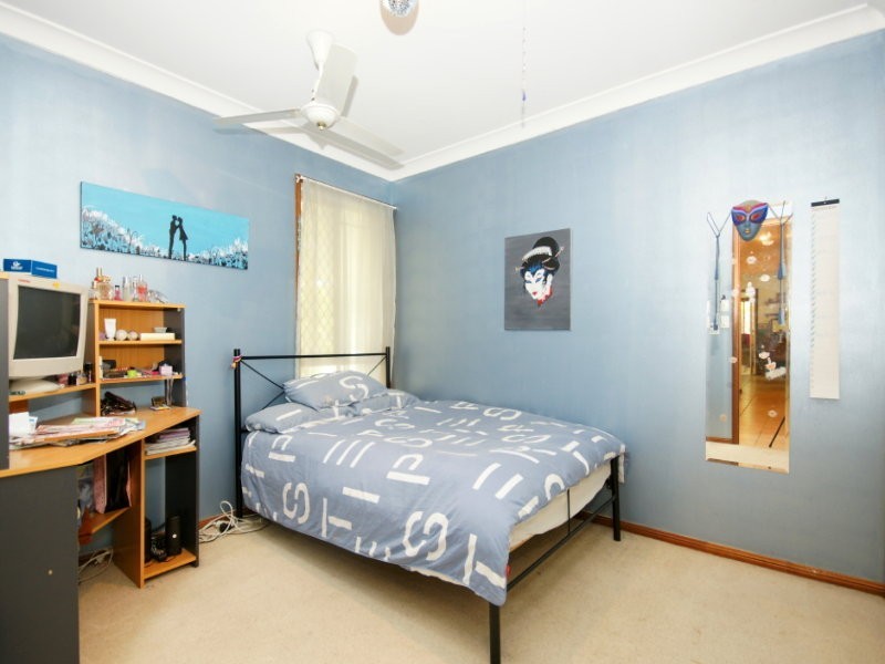 13 Seabrook Crescent, Forest Lake QLD 4078