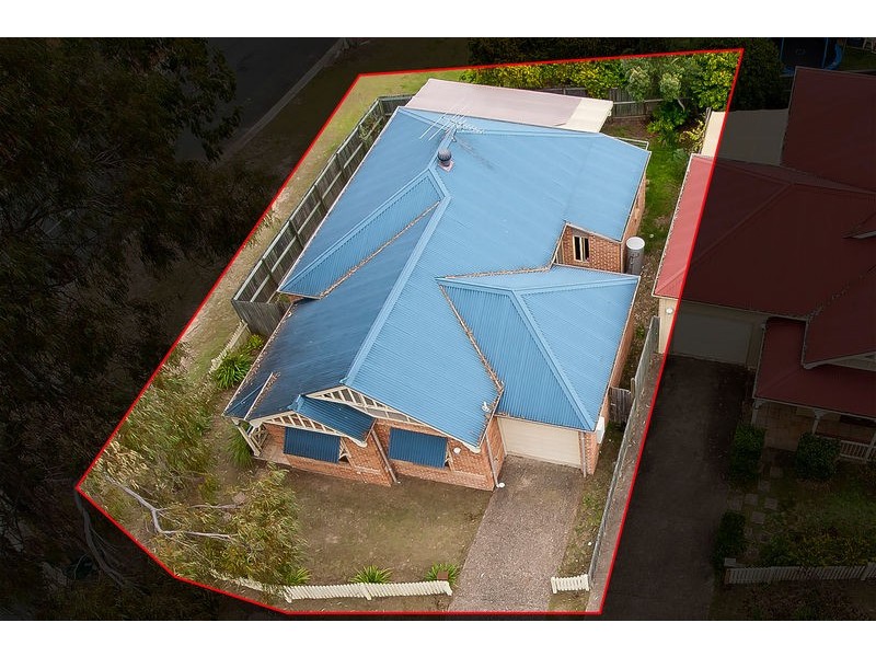 2 Windsor Place, Forest Lake QLD 4078