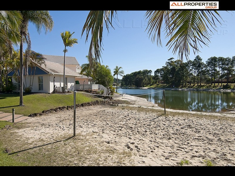 92/2-10 Coolgardie Street, Elanora QLD 4221