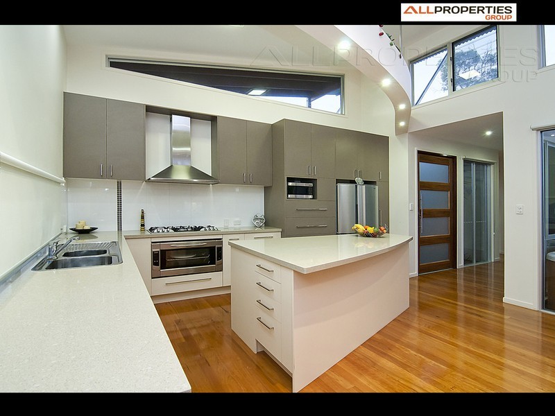 28 Lapford Circuit, Drewvale QLD 4116