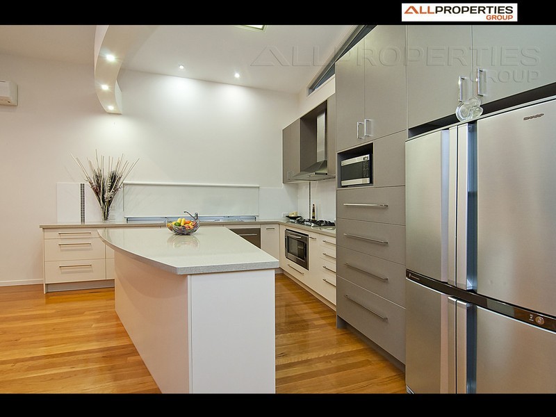 28 Lapford Circuit, Drewvale QLD 4116