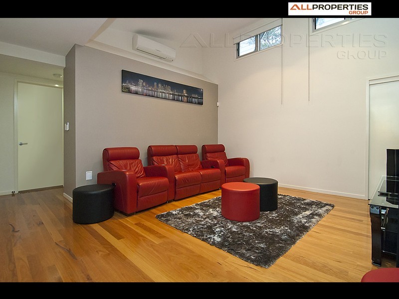 28 Lapford Circuit, Drewvale QLD 4116