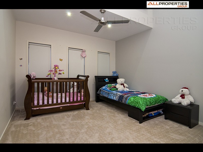 28 Lapford Circuit, Drewvale QLD 4116