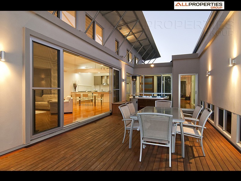28 Lapford Circuit, Drewvale QLD 4116