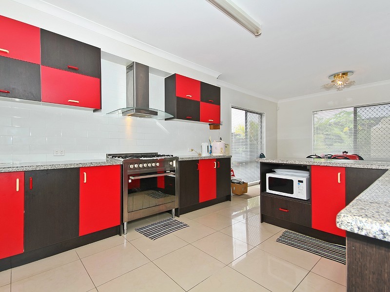 28 Gilberton Cr, Forest Lake QLD 4078