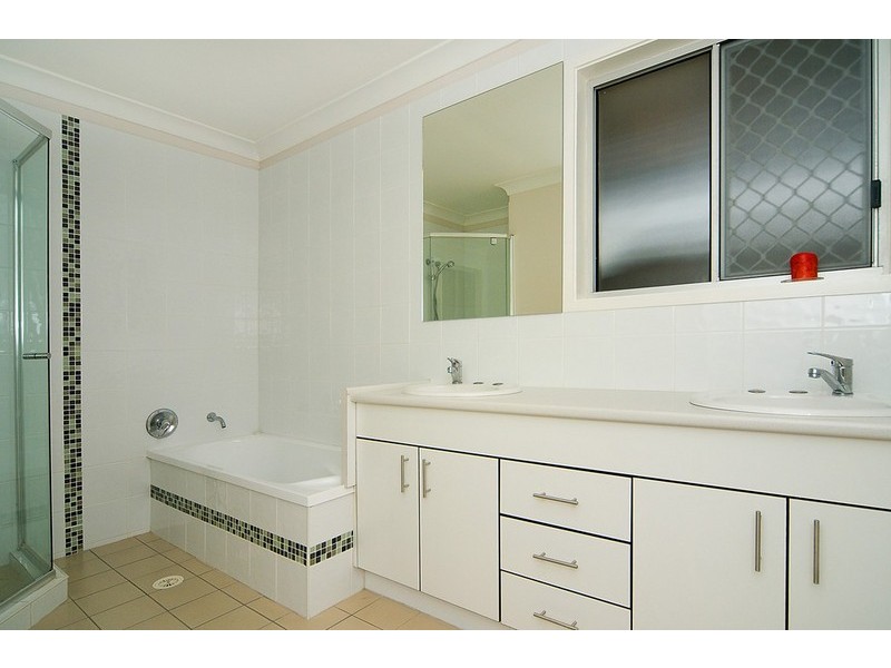 89 Cardiff Rd, Darra QLD 4076