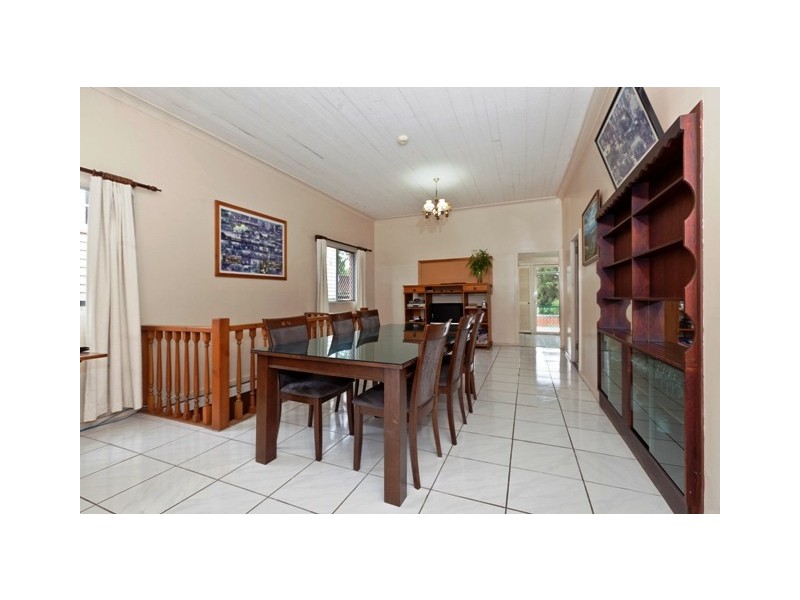 32 Myrtle St, Woolloongabba QLD 4102