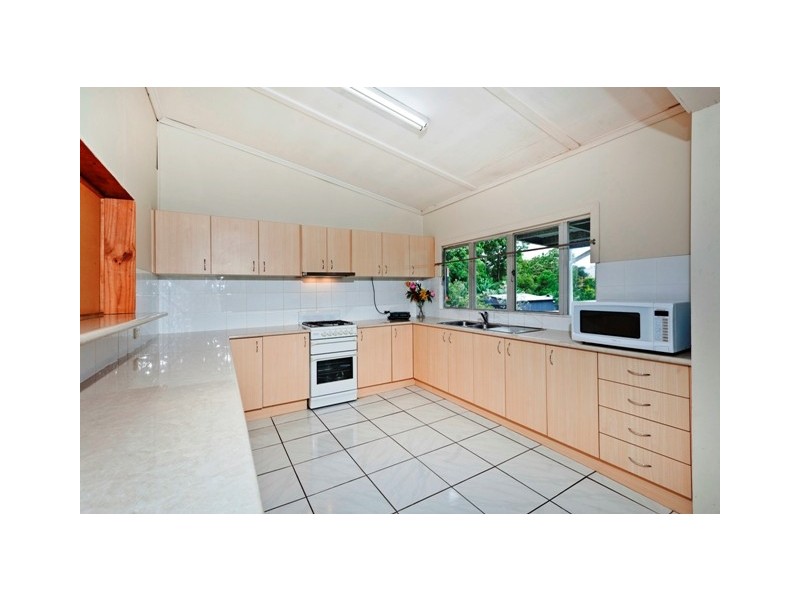 32 Myrtle St, Woolloongabba QLD 4102