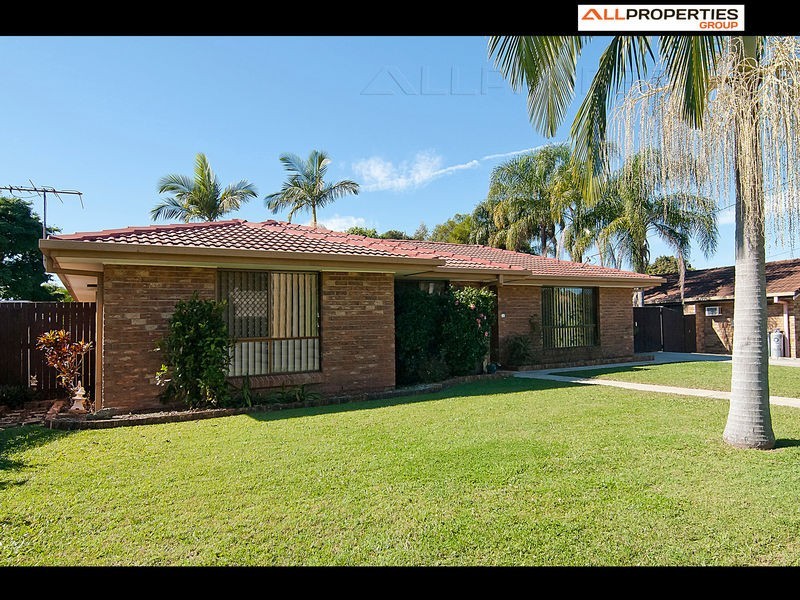 24 Enford St, Hillcrest QLD 4118