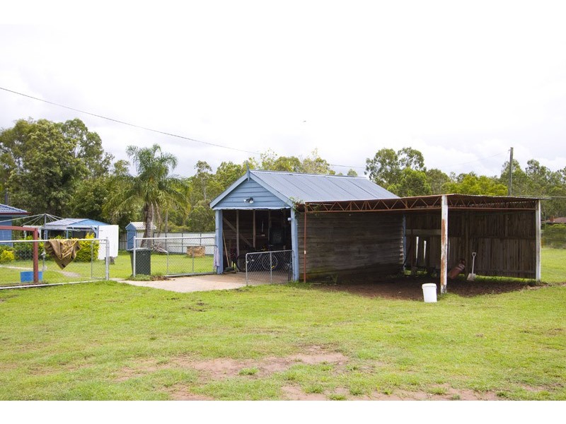 23 Rosina Rd, North Maclean QLD 4280