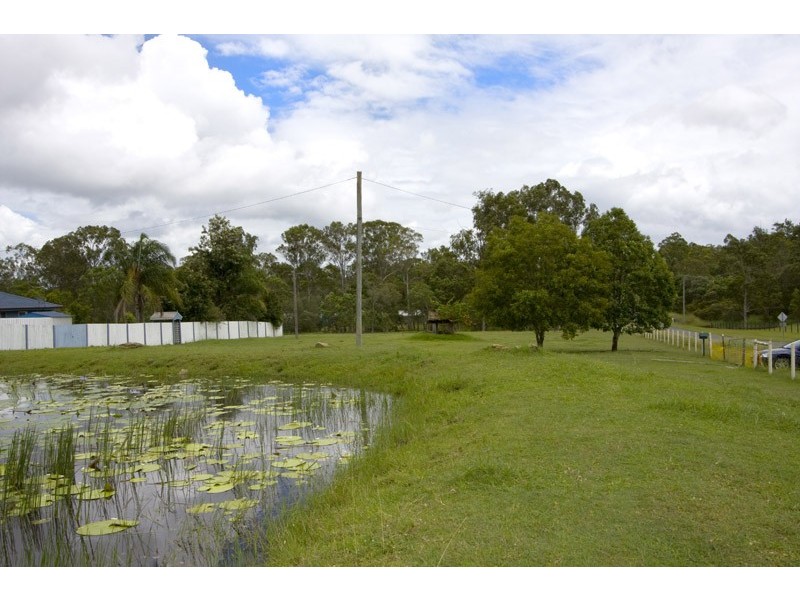 23 Rosina Rd, North Maclean QLD 4280