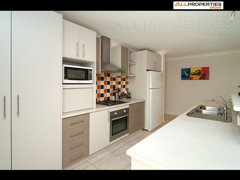 20 Degas Street, Forest Lake QLD 4078