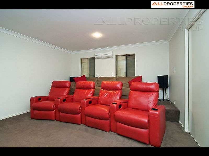 20 Degas Street, Forest Lake QLD 4078