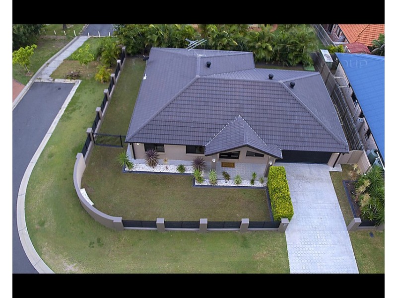 13 Fitzroy Place, Forest Lake QLD 4078