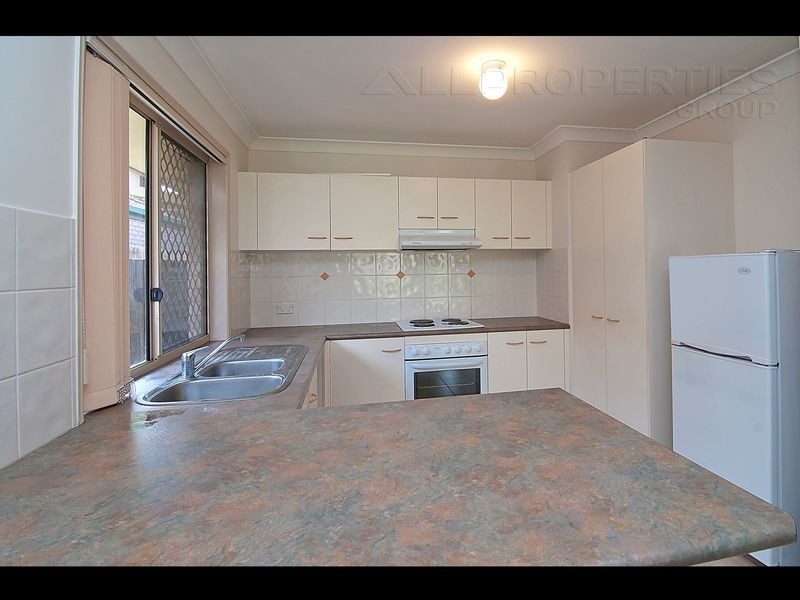 21 Chelsea Place, Forest Lake QLD 4078