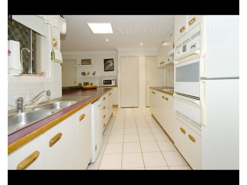 46 Colisa Crescent, Regents Park QLD 4118