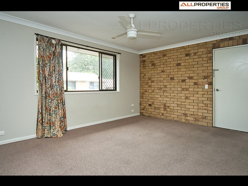 Unit 4/13 Blackwood Road, Logan Central QLD 4114
