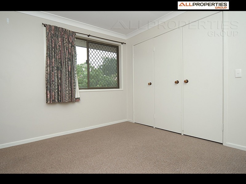 Unit 4/13 Blackwood Road, Logan Central QLD 4114