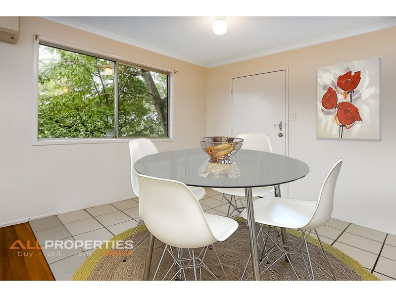 105 Fourth Avenue, Marsden QLD 4132