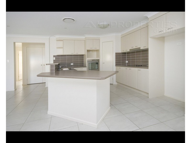 37 Aspen Street, Heathwood QLD 4110