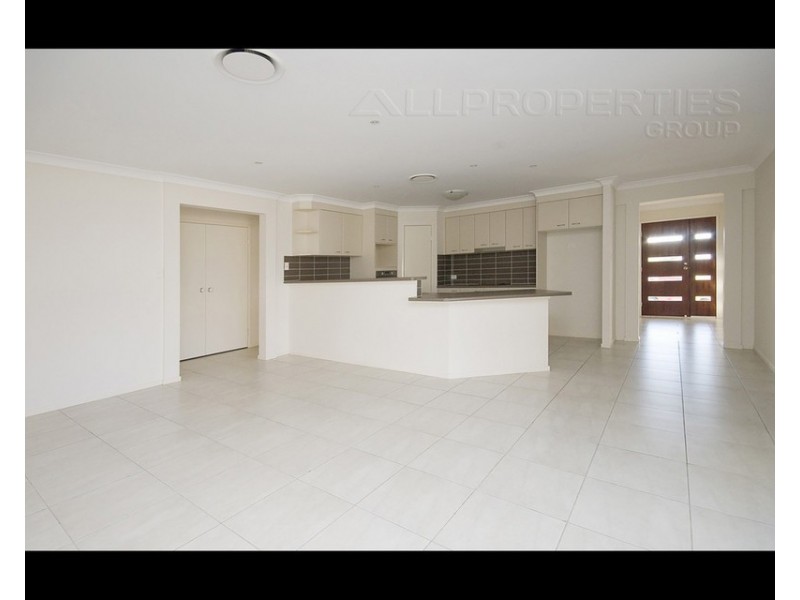 37 Aspen Street, Heathwood QLD 4110