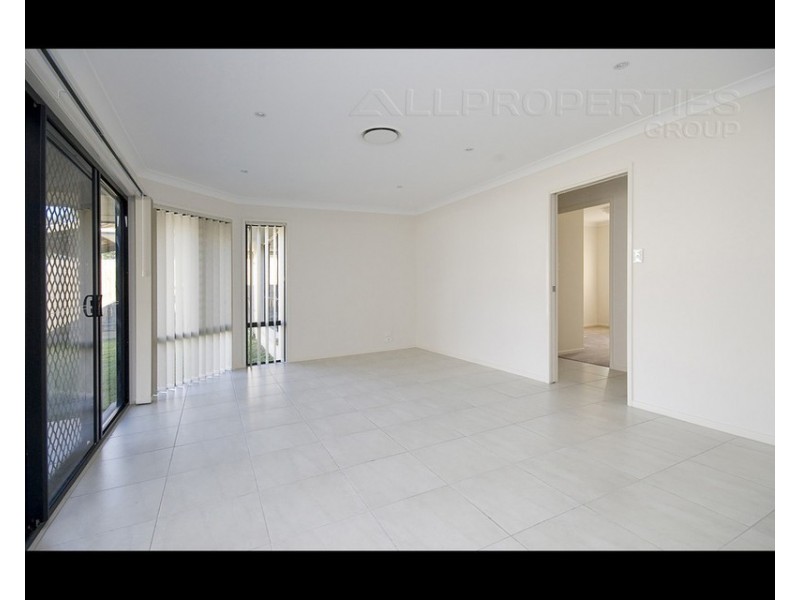 37 Aspen Street, Heathwood QLD 4110