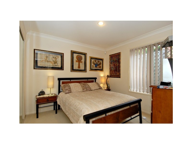 27 Mawson Place, Forest Lake QLD 4078