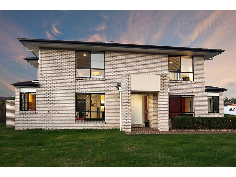 13 Pebbles Court, Berrinba QLD 4117